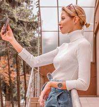 Load image into Gallery viewer, Knitted Turtleneck Sweater